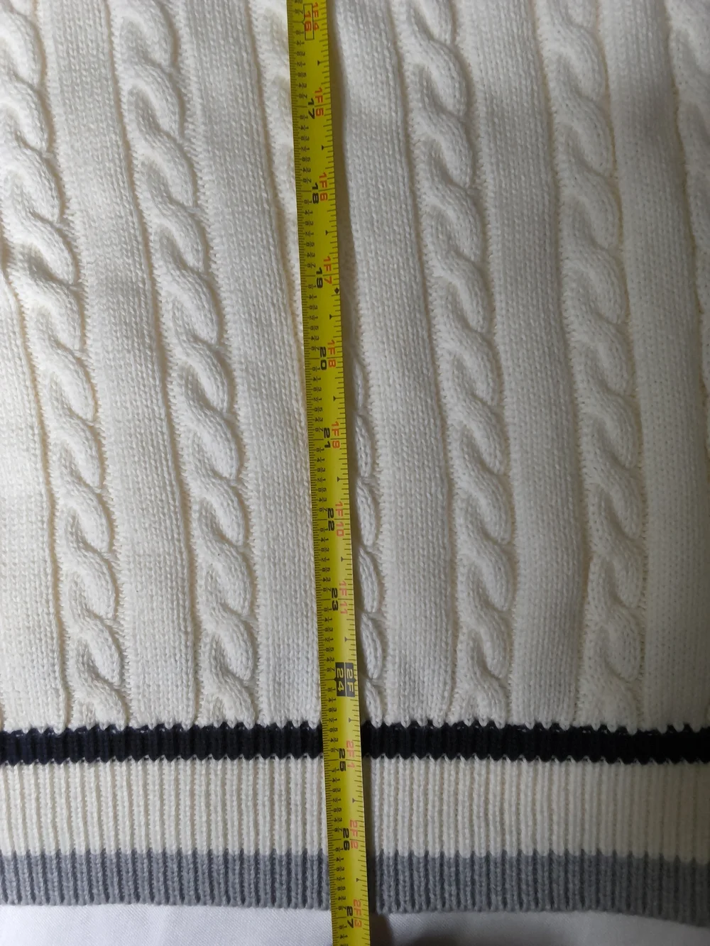 Tretorn Cable-Knit V-Neck Sweater in Cream with Contrast Trim